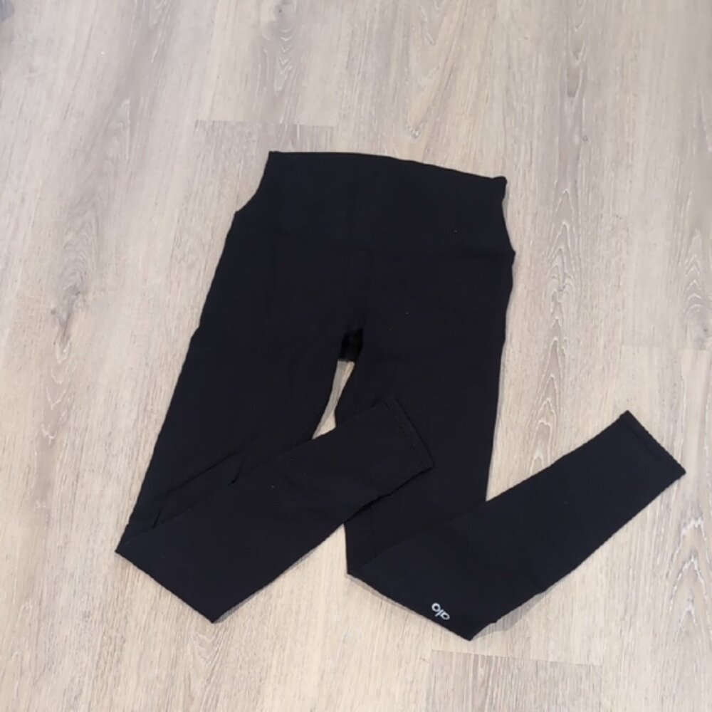 ALO Yoga Black Leggings Size Small